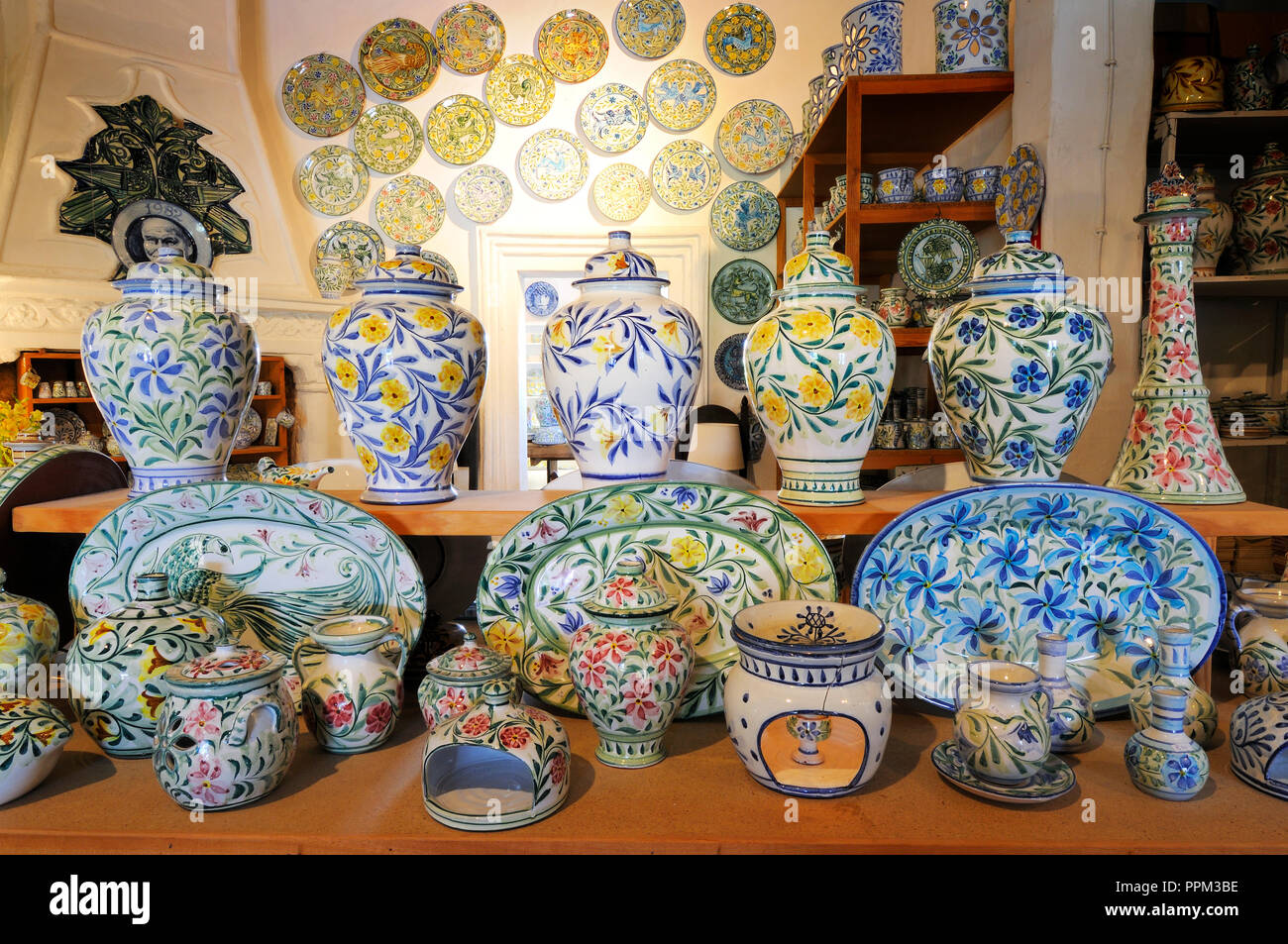 Handicrafts Of The Algarve Algarve Pottery Porches Portugal Stock Photo Alamy