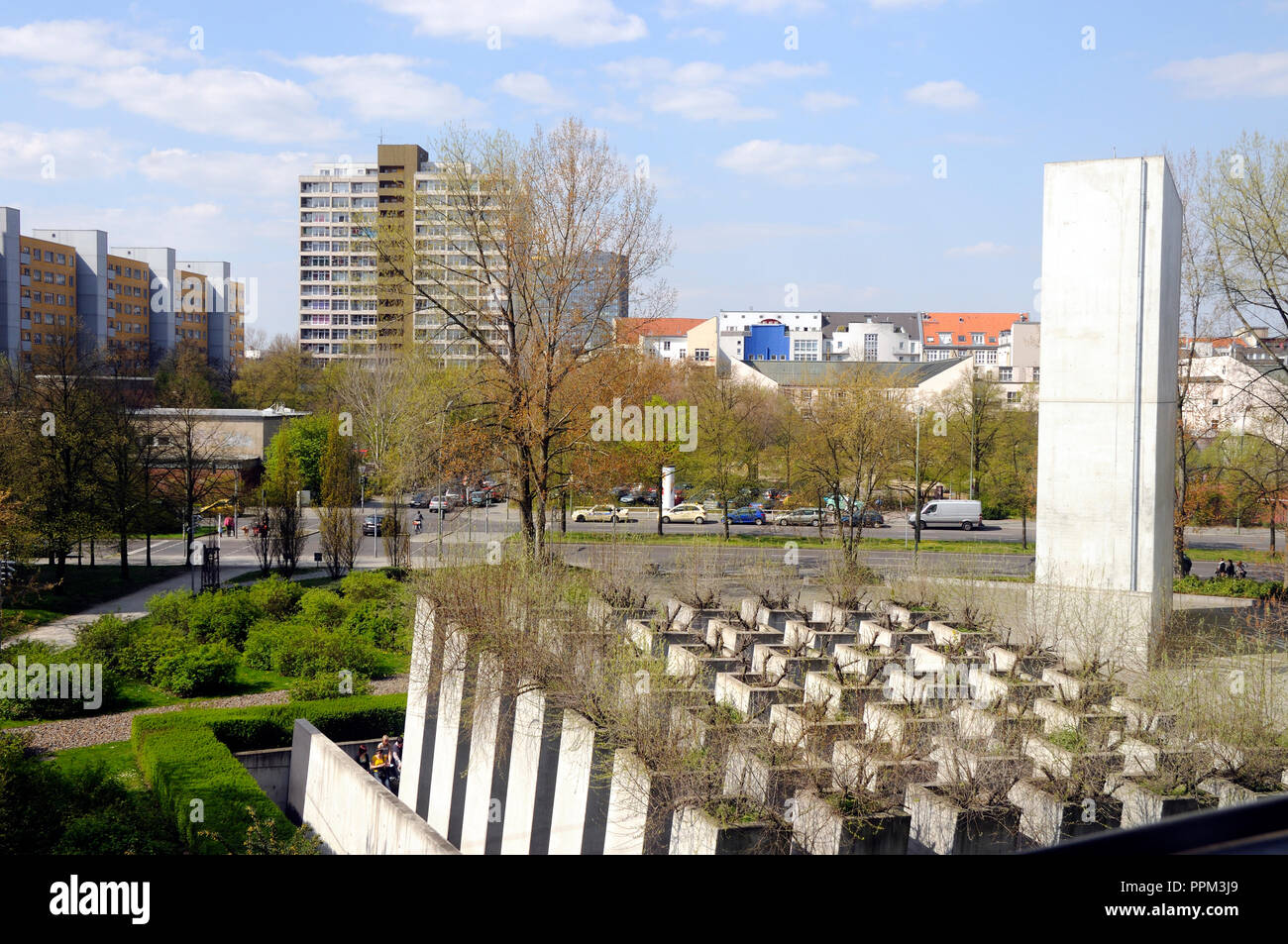 Garden of the Jewish Museum. This museum covers two millennia of German Jewish history (Designed by Daniel Libeskind) Berlin, Germany Stock Photo