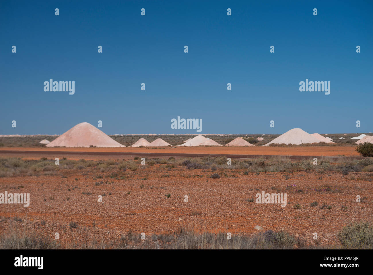 14 miles field, Opal mines. Coober Pedy , South Australia Stock Photo