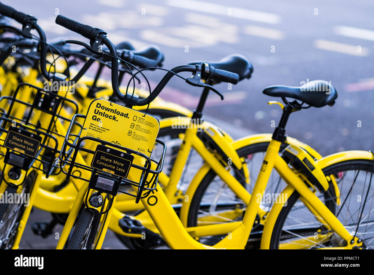 Ofo Chinese London Bike Hire, Islington High Street, London, England, U.K. Stock Photo