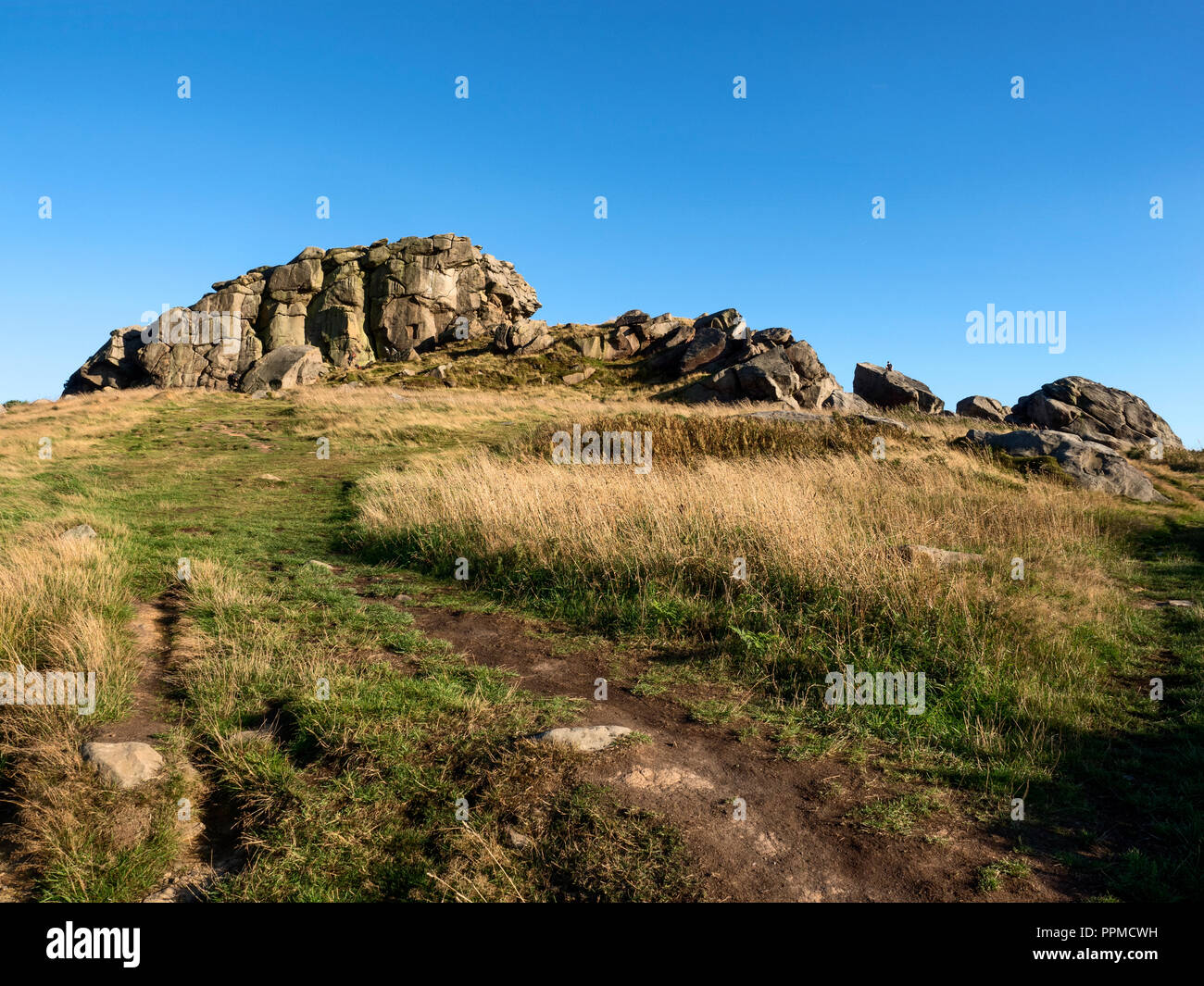 Almscliff Crag Millstone Grit Outcrop Near Harrogate North Yorkshire England Stock Photo Alamy