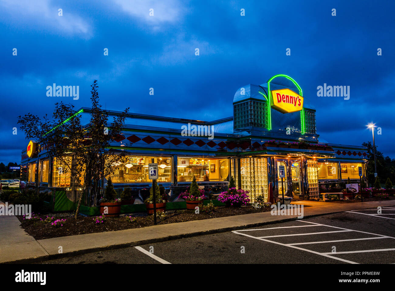 Denny's Diner, International Drive, Orlando, Florida, USA Stock Photo -  Alamy