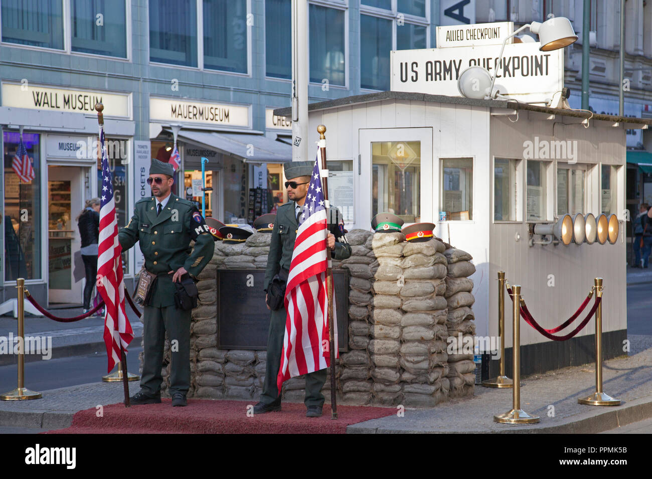 Border crossing point allied checkpoint charlie hi-res stock ...