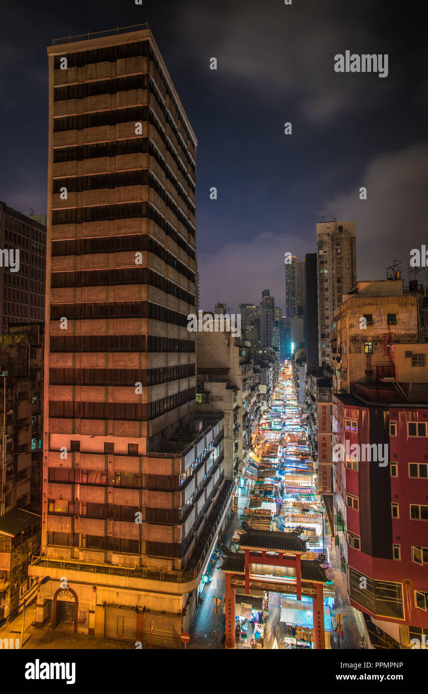Hongkong night street hi-res stock photography and images - Alamy