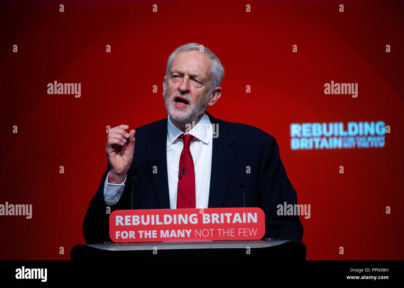 Liverpool, UK. 26th Sep 2018. Labour Leader, Jeremy Corbyn, delivers his keynote speech to delegates at the Labour Party Conference in Liverpool. Credit: Mark Thomas/Alamy Live News Stock Photo