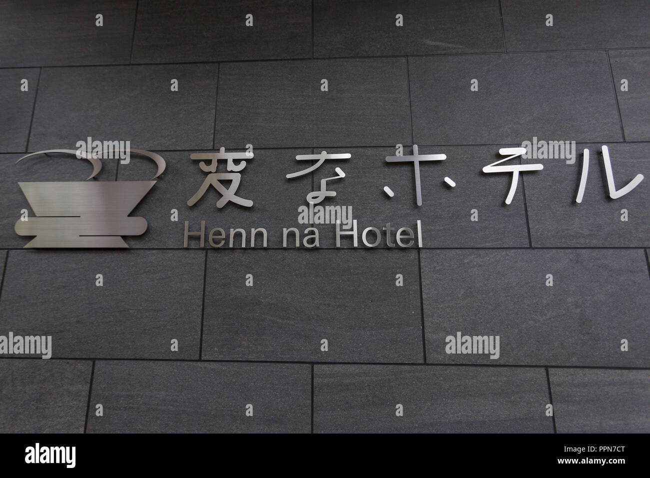 Tokyo, Japan. 27th Sep 2018. A signboard of Henn-na Hotel on display outside its Haneda branch on September 27, 2018, Tokyo, Japan. The new branch of Henn-na Hotel, which translates literally as ''weird hotel, '' is located near Otorii Station, six minutes from Haneda International Airport. Robot staff at the hotel are programmed to attend to guests in English, Chinese, Korean and Japanese.  The new hotel includes AI Soft Robots, a special collaboration with Toyohashi Credit: Aflo Co. Ltd./Alamy Live News Stock Photo