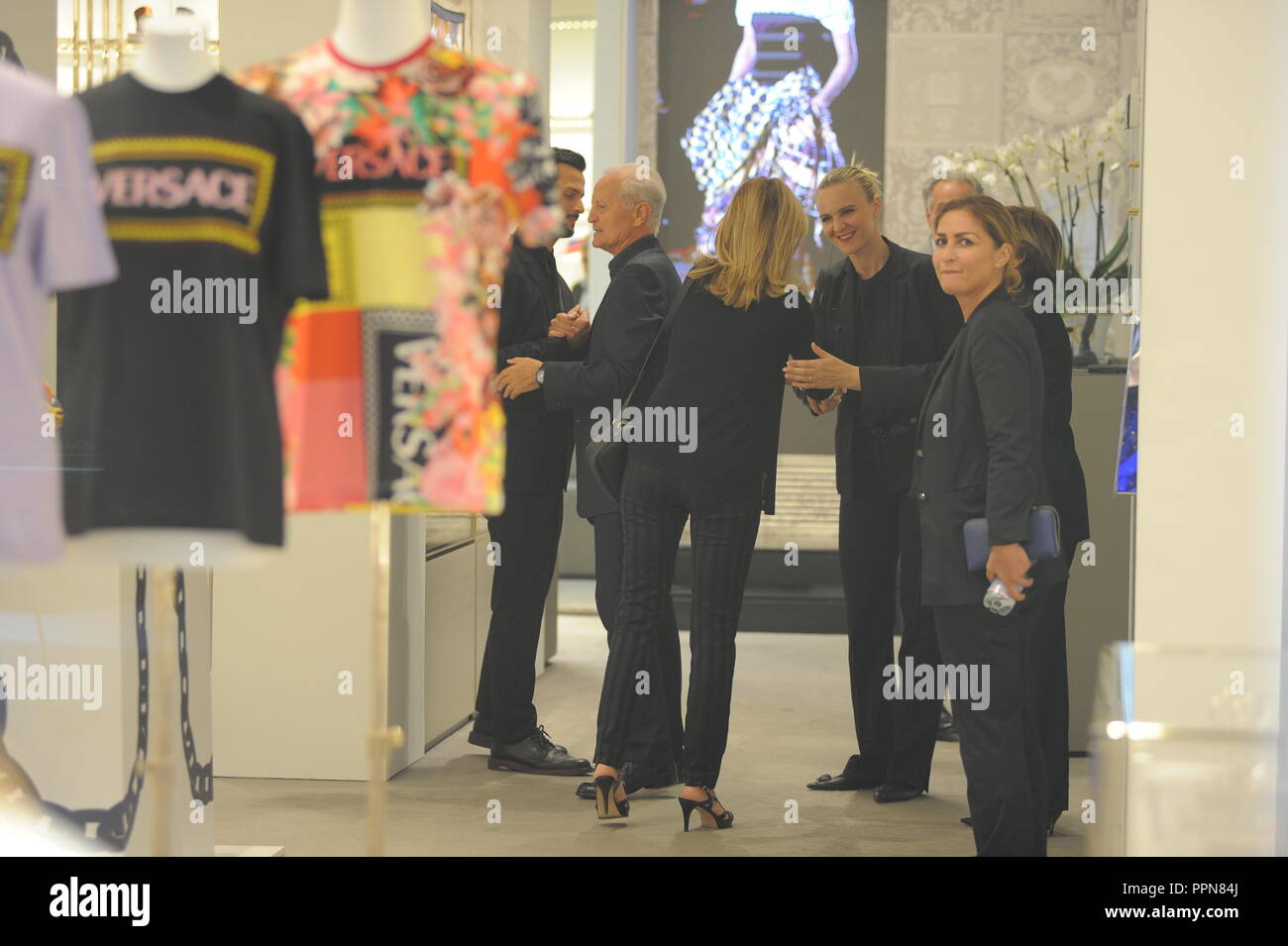 * NO WEB* Milan, Santo Versace goes to greet the employees of Via