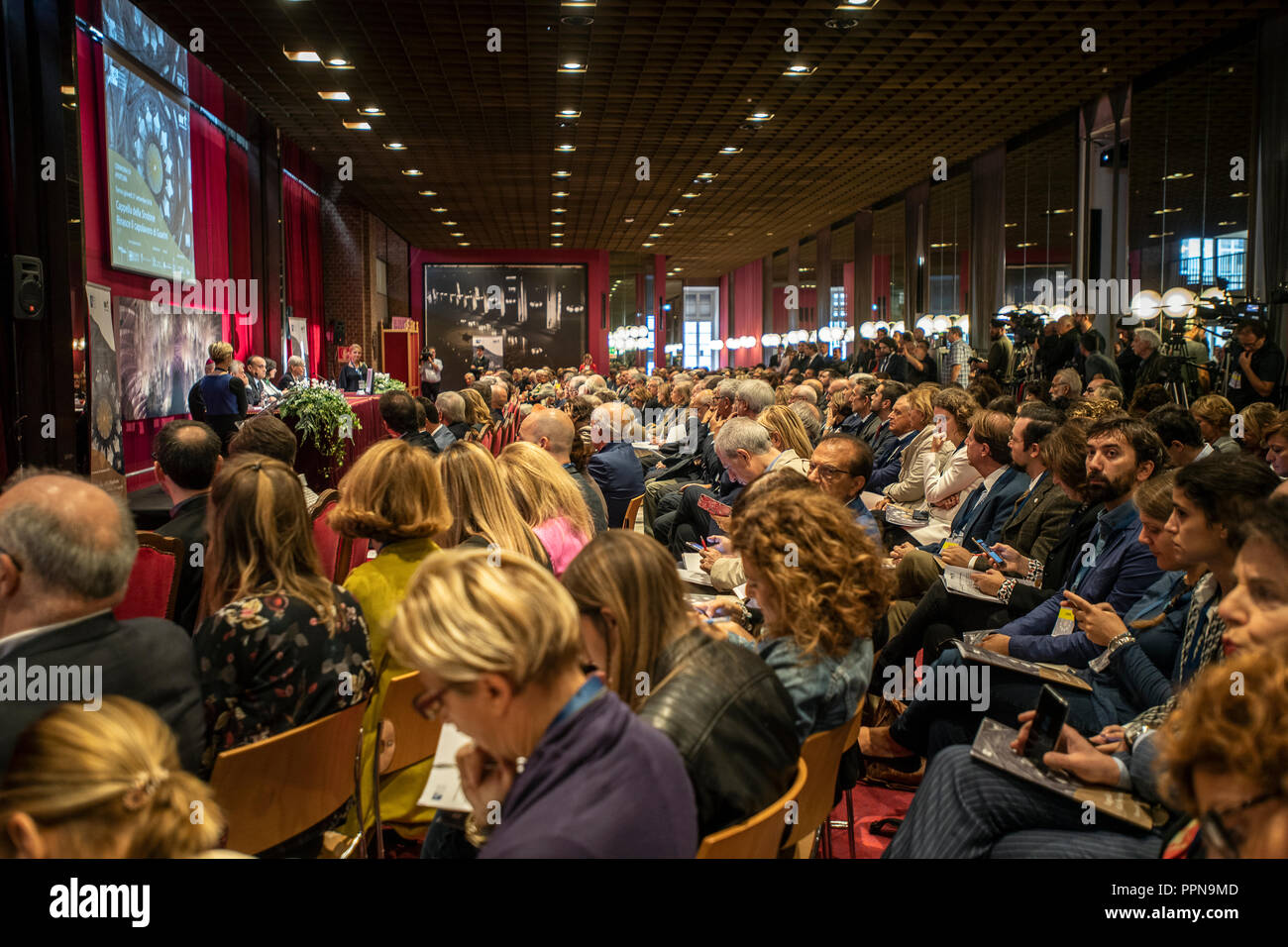 Italy Piedmont Turin 27th September 2018 - The MIBAC returns to the public the chapel of the Shroud of Guarino Guarini - Royal Theater Foyer del Toro -Press day - authority Credit: Realy Easy Star/Alamy Live News Stock Photo