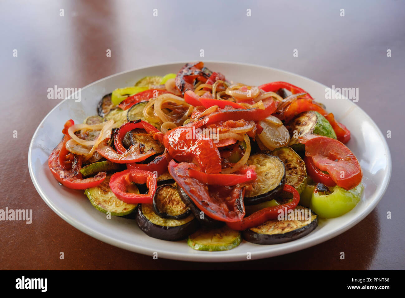 Perime zgare, grilled vegetables, Valbonatal, Qark Kukes, Albania Stock Photo