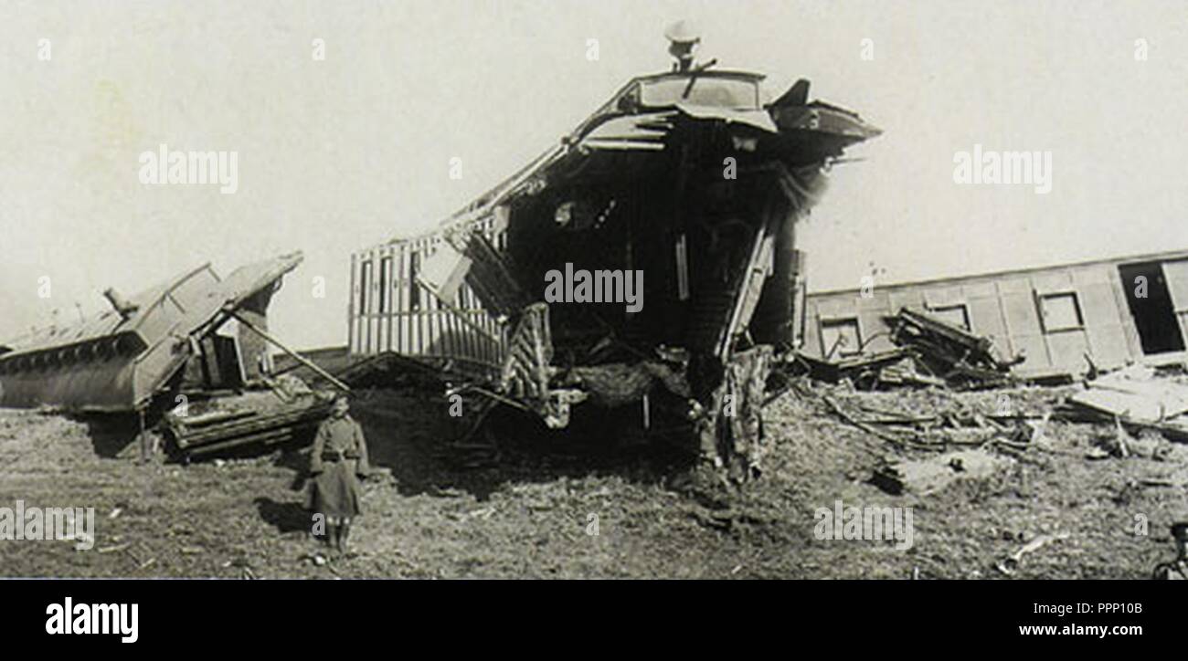 Borki train disaster 5 Stock Photo Alamy