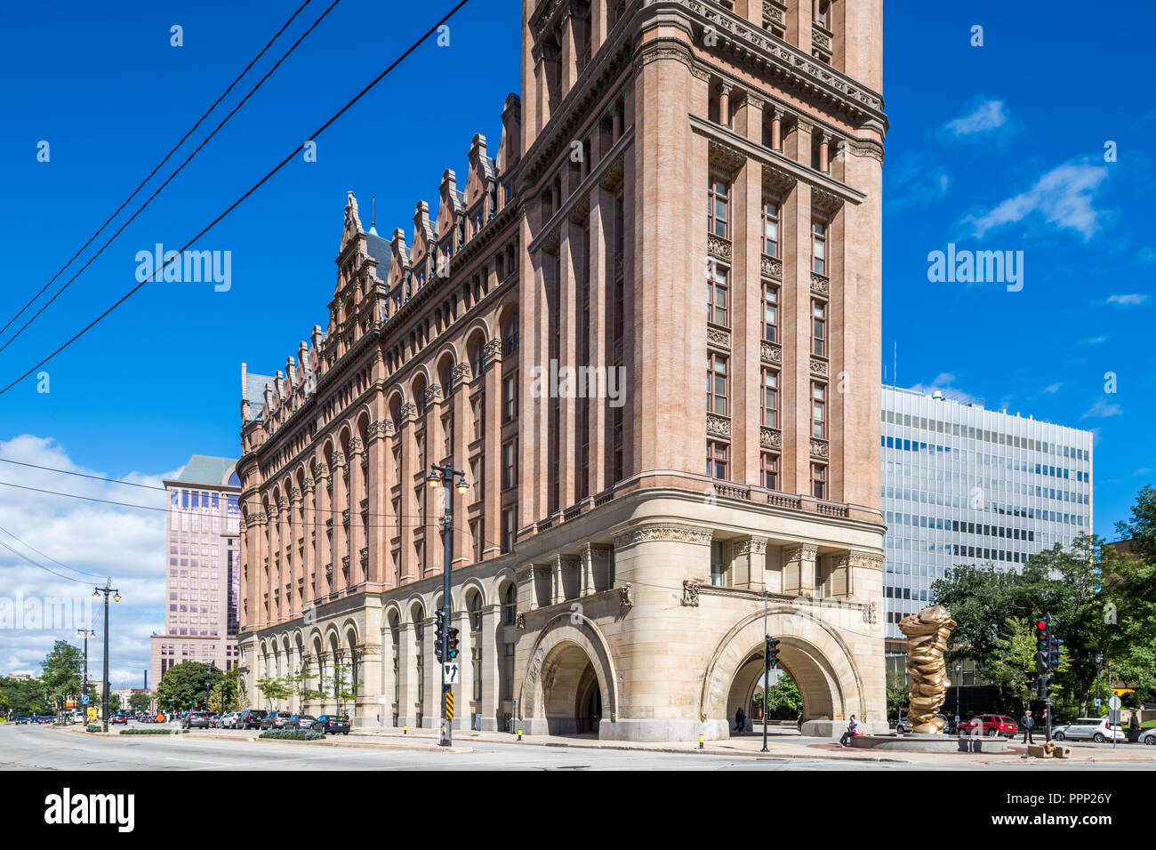 Exterior of Milwaukee City Hall Stock Photo Alamy
