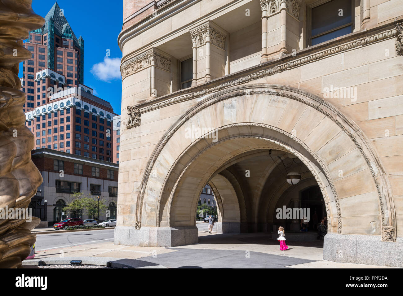 Exterior of Milwaukee City Hall Stock Photo Alamy