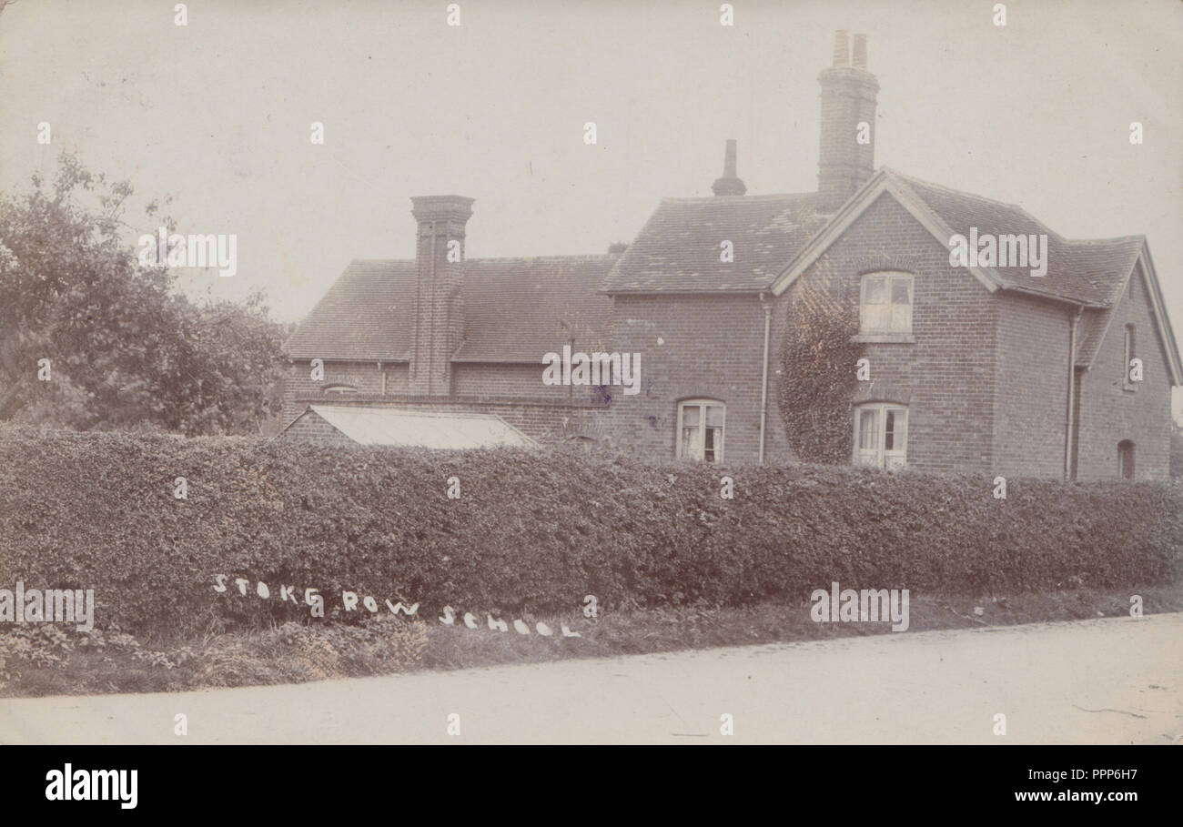 Vintage 1911 Photograph of Stoke Row School, Oxfordshire, England Stock Photo