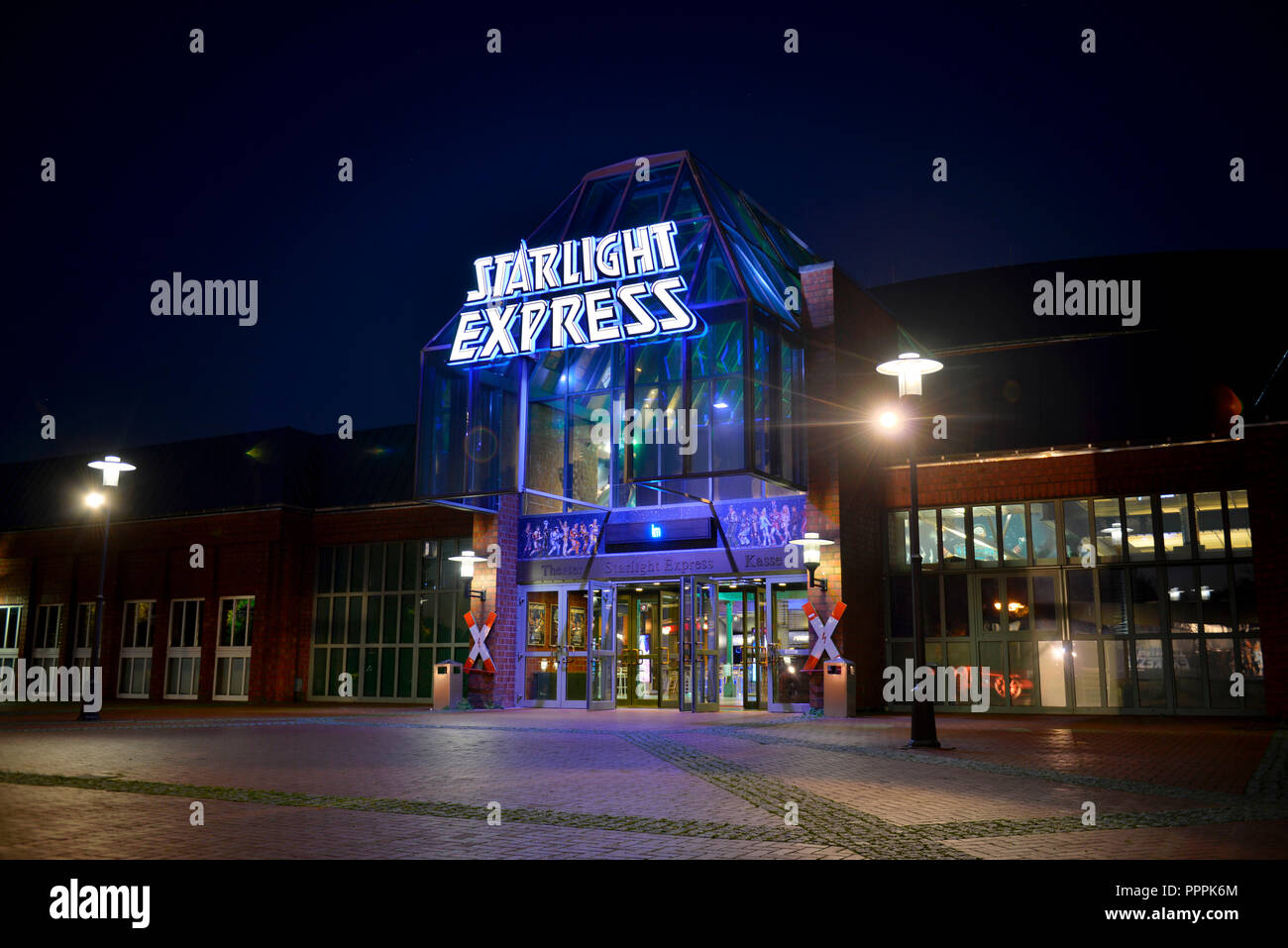 Starlight Express Theater, Stadionring, Bochum, Nordrhein-Westfalen, Deutschland Stock Photo