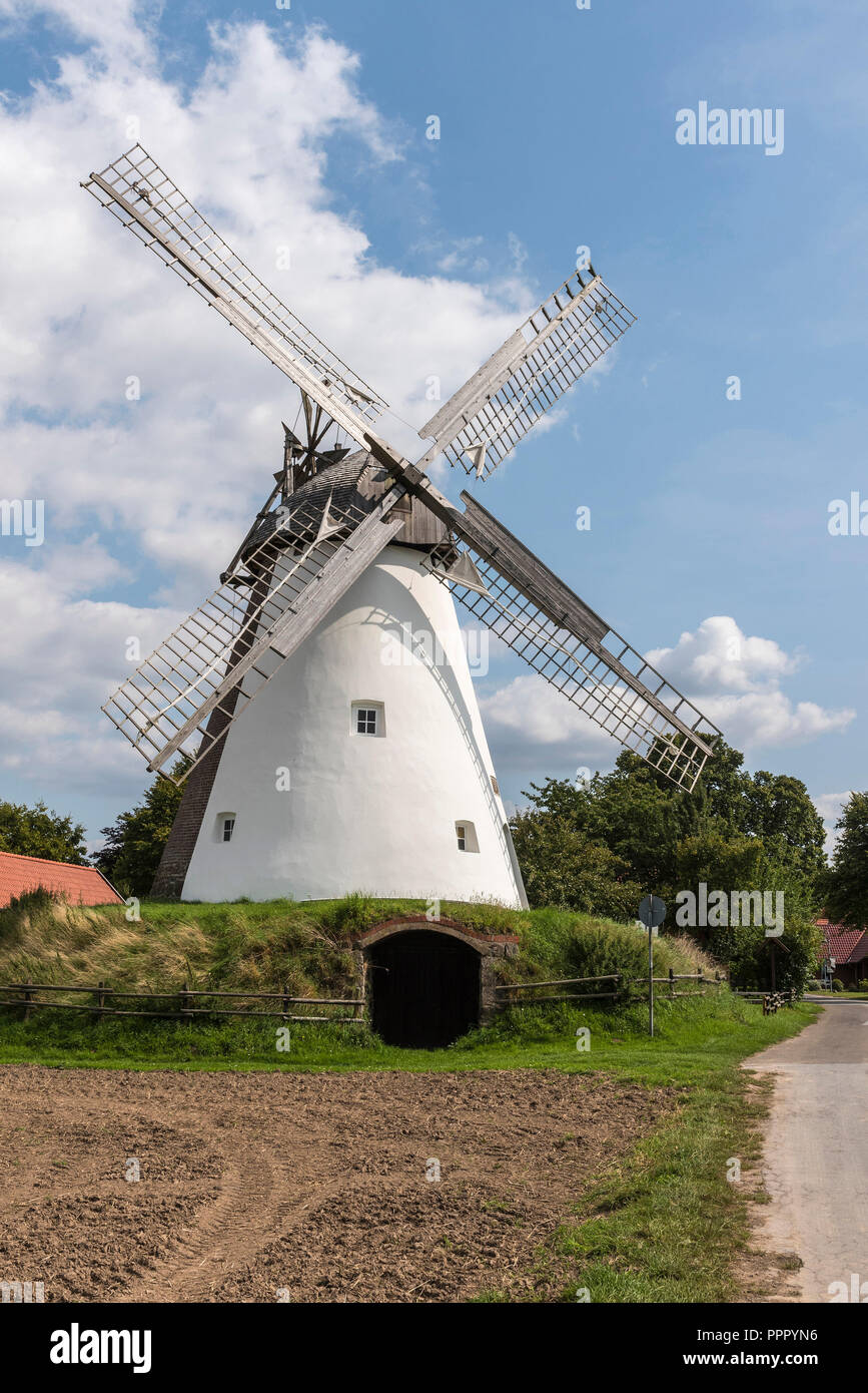 wind mill, Suedhemmern, Hille, Minden-Luebbecke, East Westphalia-Lippe, North Rhine-Westphalia, Germany, Südhemmern Stock Photo