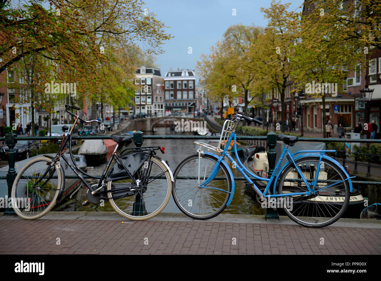 Fahrraeder, Spiegelgracht, Amsterdam, Niederlande Stock Photo