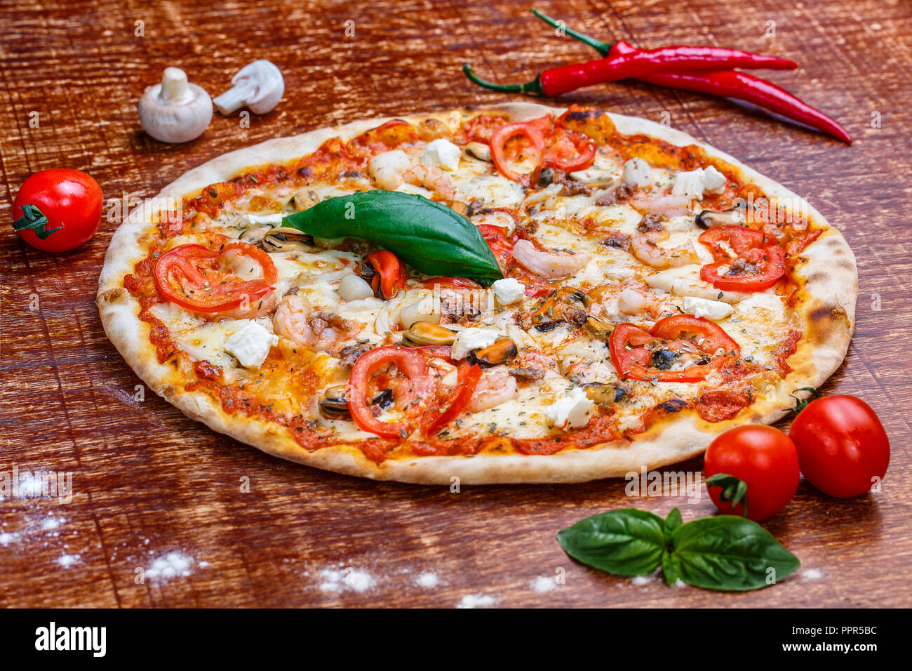 Scallop Pizza High Resolution Stock Photography And Images Alamy
