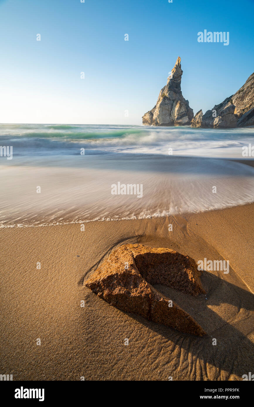 Praia Da Ursa Portugal Hi res Stock Photography And Images Alamy praia-da-ursa-portugal-hi-res-stock-photography-and-images-alamy