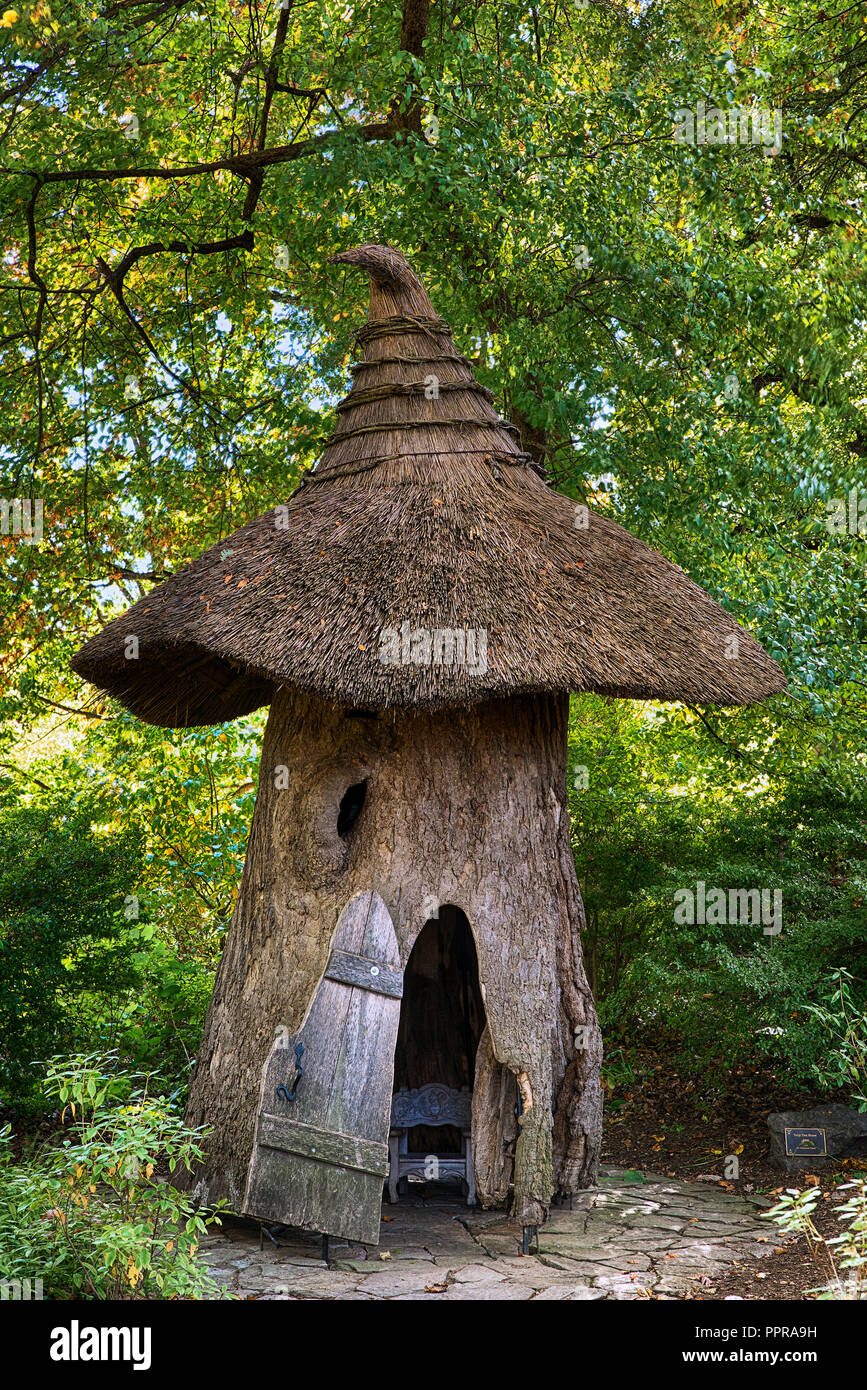 Tulip Tree House in the Enchanted Woods of Winterthur Gardens, Delaware, USA Stock Photo