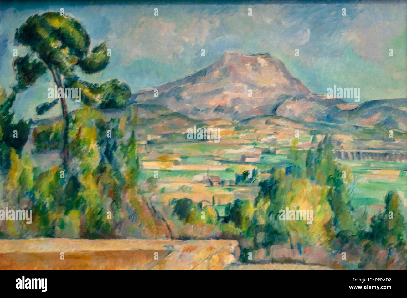 'Montagne Sainte-Victoire' painting by Paul Cézanne.Musée d'Orsay, Paris, France Stock Photo