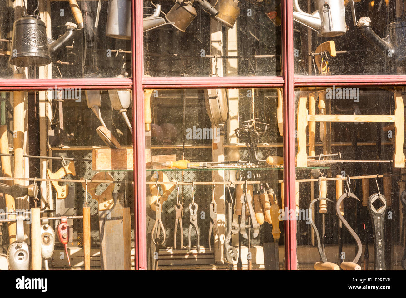 Hardware Items High Resolution Stock Photography And Images Alamy Hardware Items High Resolution Stock Photography And Images Alamy