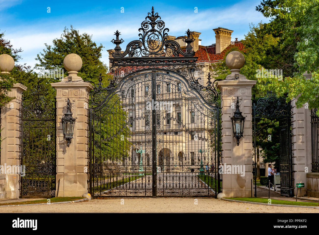The Breakers is a Vanderbilt mansion located on Ochre Point Avenue, Newport, Rhode Island ,The Breakers is the grandest of all Newport's Mansions Stock Photo
