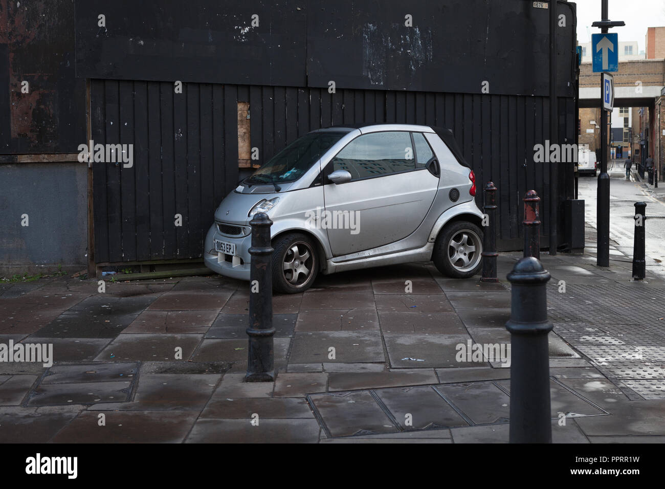 Pavement parking car hires stock photography and images Alamy