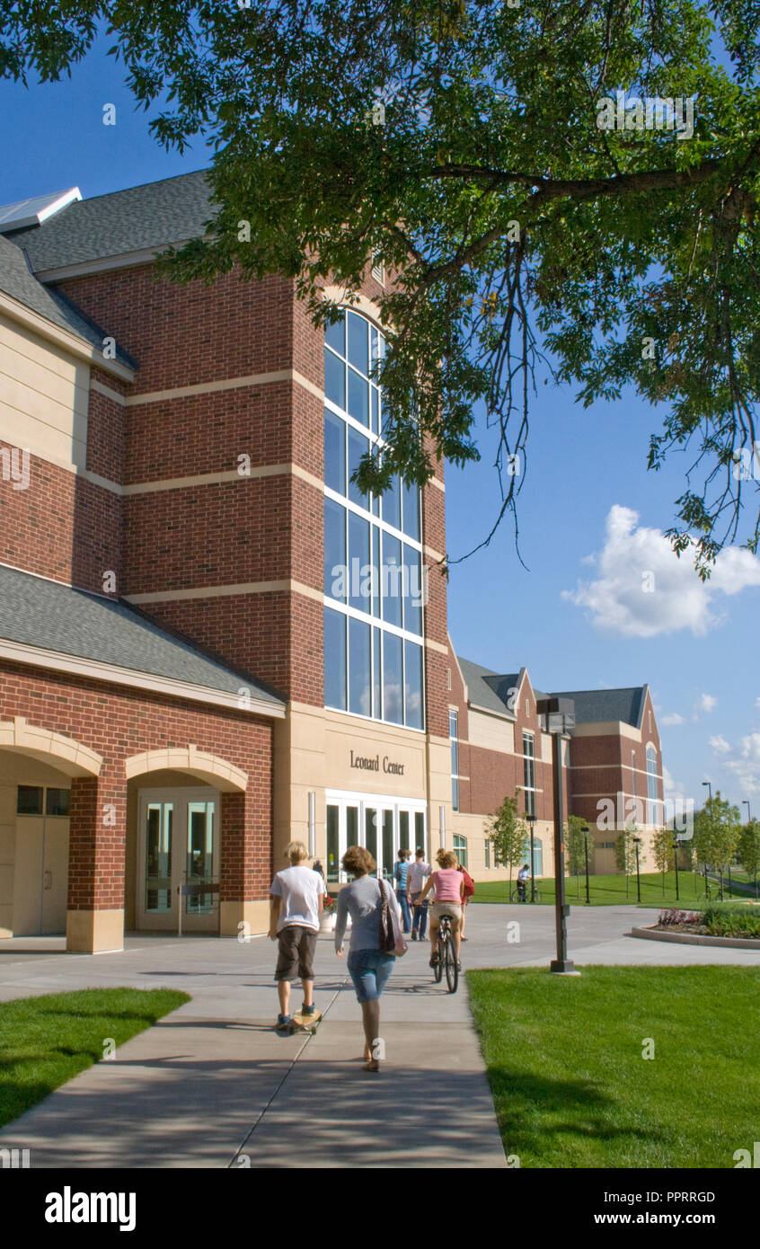 Campus: on Looks Andy Macalester College recommend to wear for on every day in 2019 Campus: on Looks Andy Macalester College forecast to wear in on every day in 2019