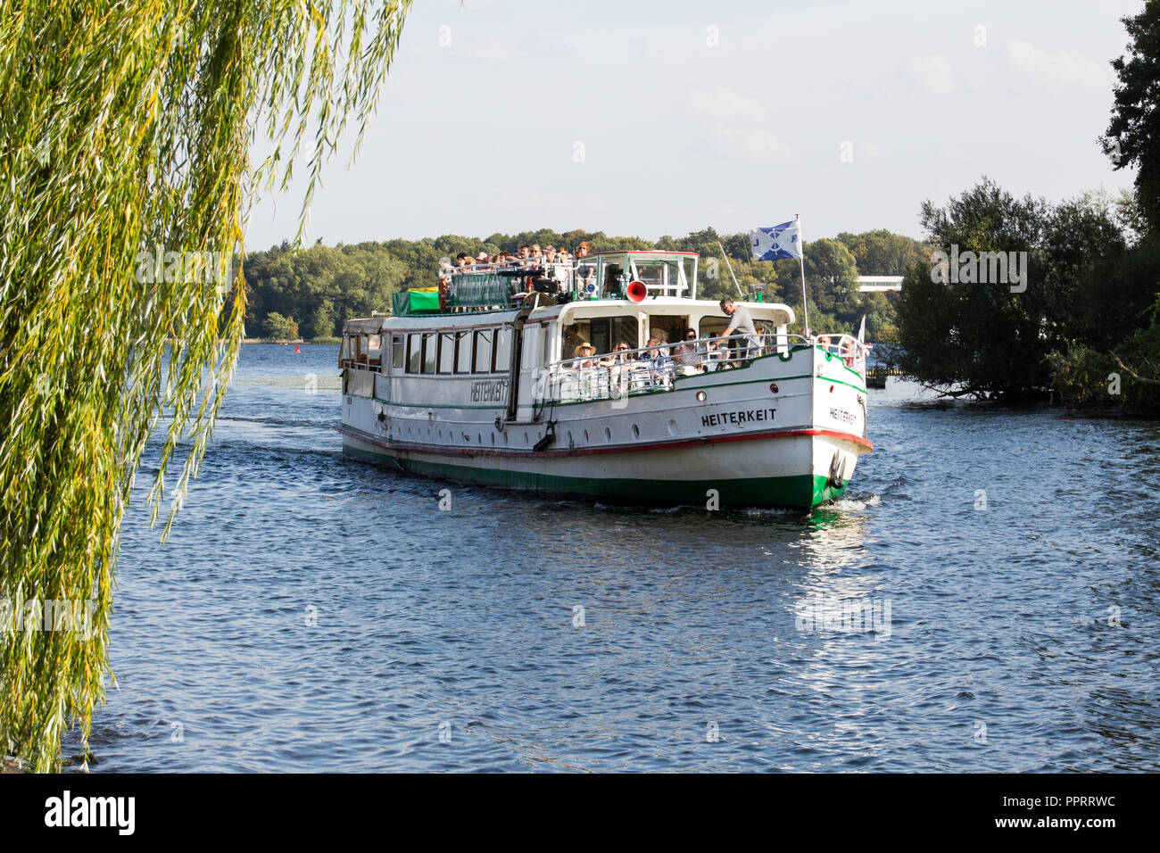 The pleasure boat Heiterkeit arriving at Kladow to pick up passengers for a short cruise Stock Photo