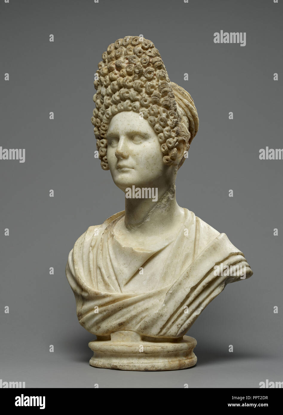 Roman bust woman hires stock photography and images Alamy