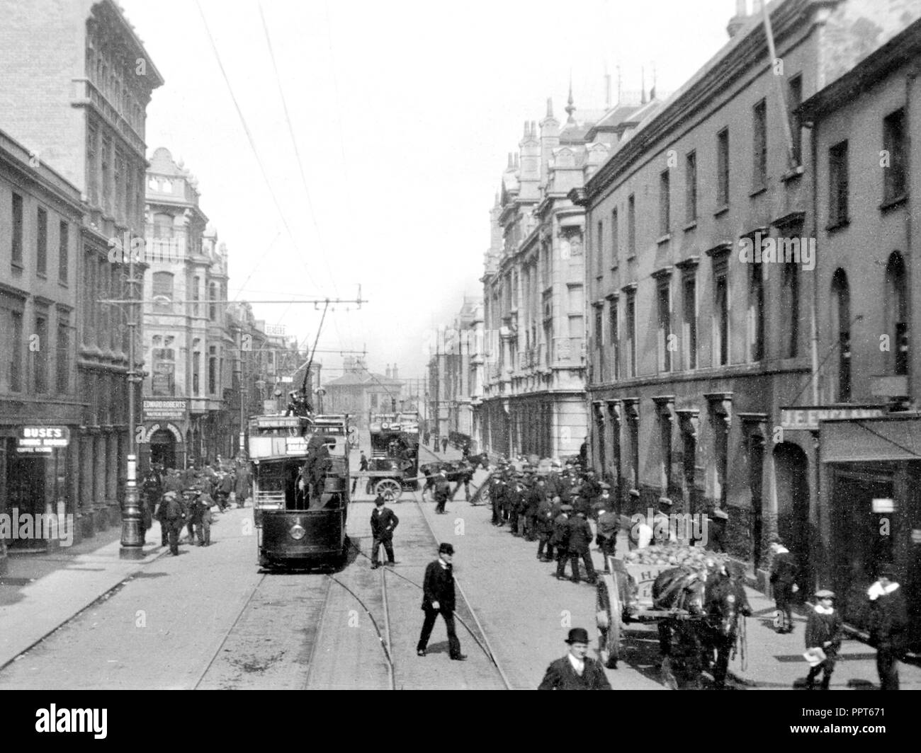 Bute Street, Cardiff early 1900s Stock Photo Alamy