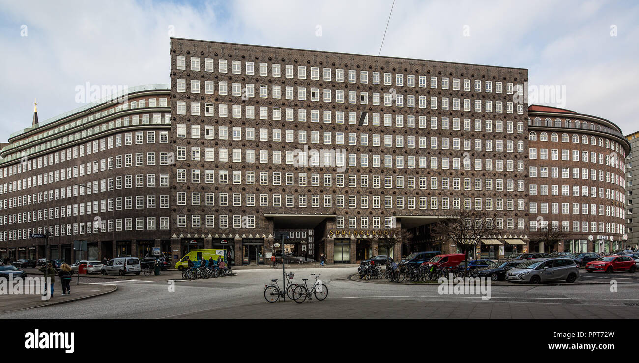 Hamburg, Kontorhaus SPRINKENHOF, errichtet 1927-1930 von Fritz Höger sowie Hans und Oskar Gerson, rechter Flügel 1939-1943 hinzugefügt Stock Photo
