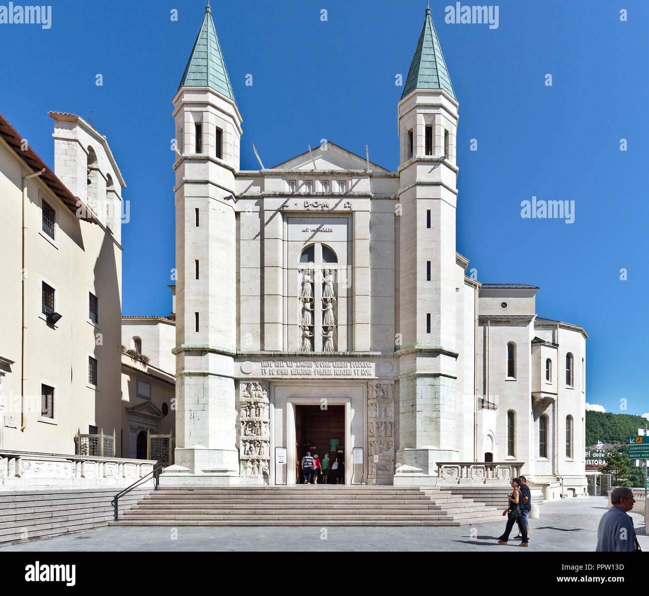 Cascia Umbria Italy. Basilica di Santa Rita, the famous church pilgrimage  destination that contains the remains of the saint Stock Photo - Alamy