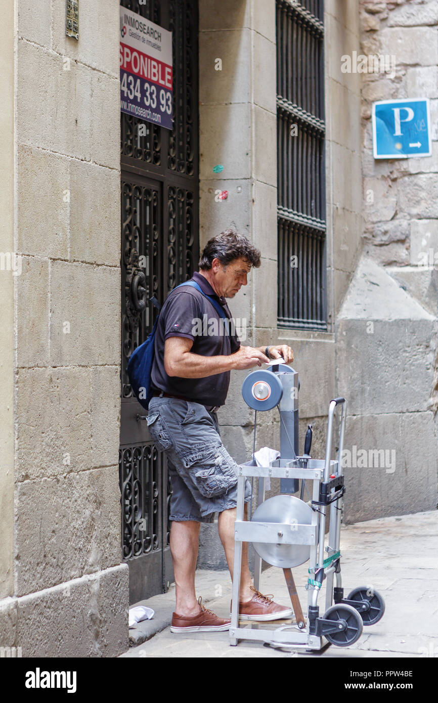 Working knife hires stock photography and images Alamy