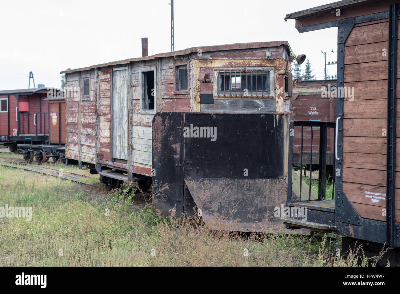 narrow gauge wagons