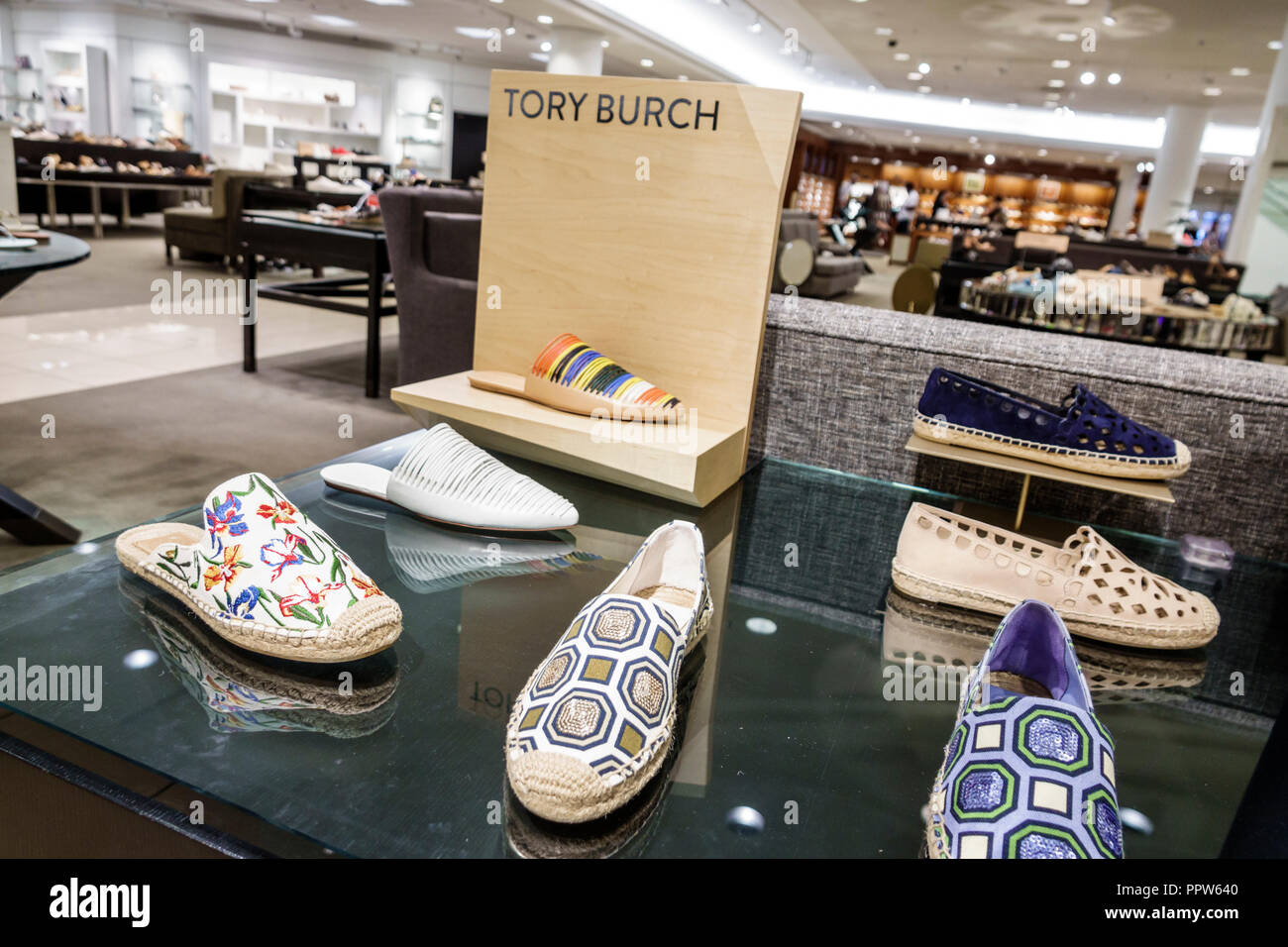 Tory burch shoes hi-res stock photography and images - Alamy
