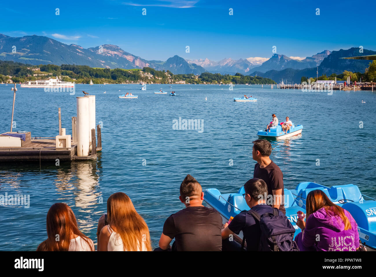 Lucerne, Switzerland – September 12, 2015: The nice view from the Haldenstrasse at the shores of Lake Lucerne (Vierwaldstattersee) towards Inseli Park Stock Photo