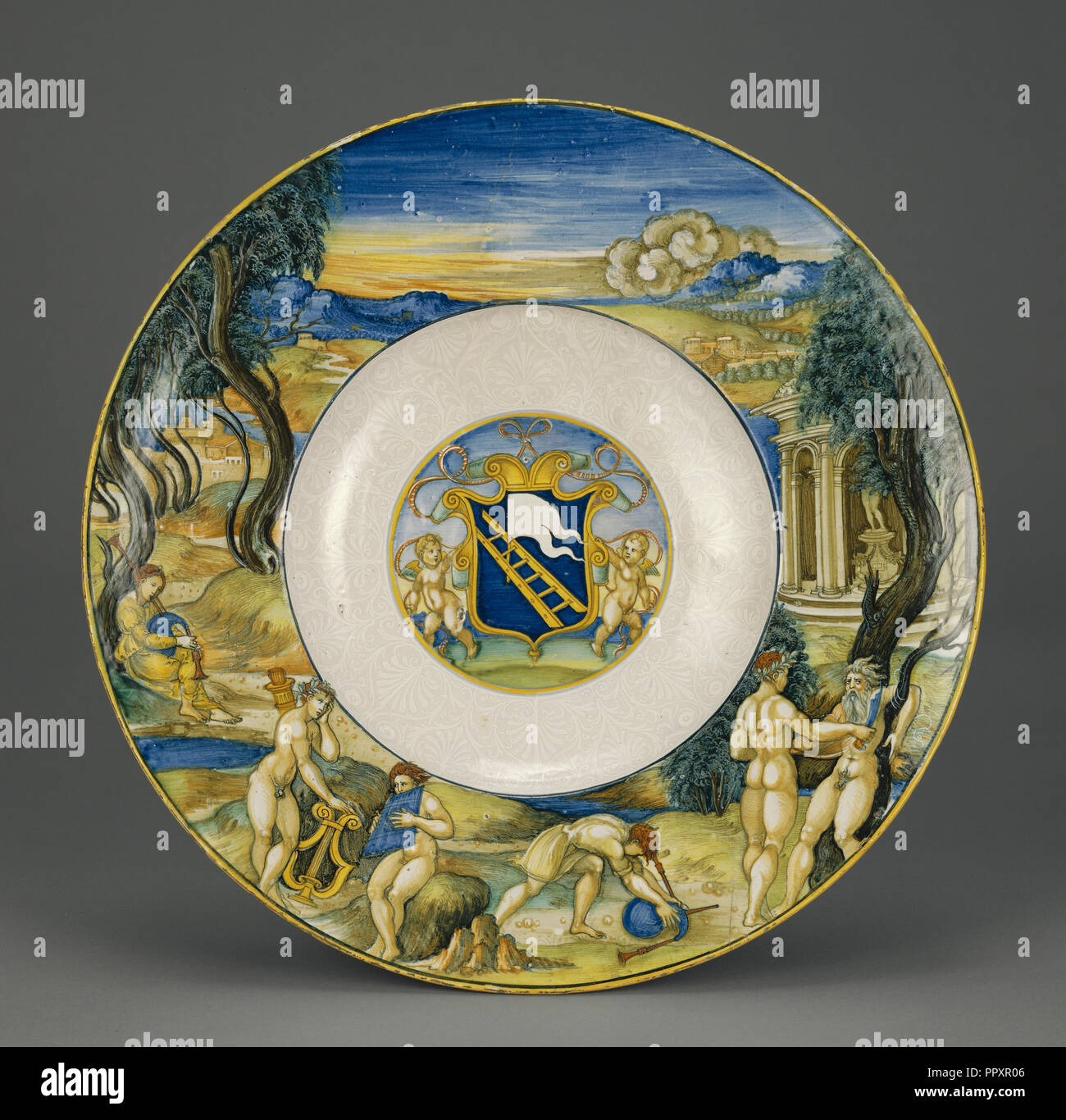 Armorial Plate with the Flaying of Marsyas; Nicola di Gabrielle Sbraghe, or Sbraga, known as Nicola da Urbino, Italian Stock Photo