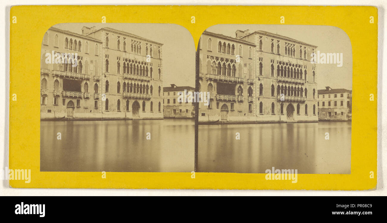 Venise, Italie, Palais Foscari, sur le Grand Canal; Italian; about 1865; Albumen silver print Stock Photo