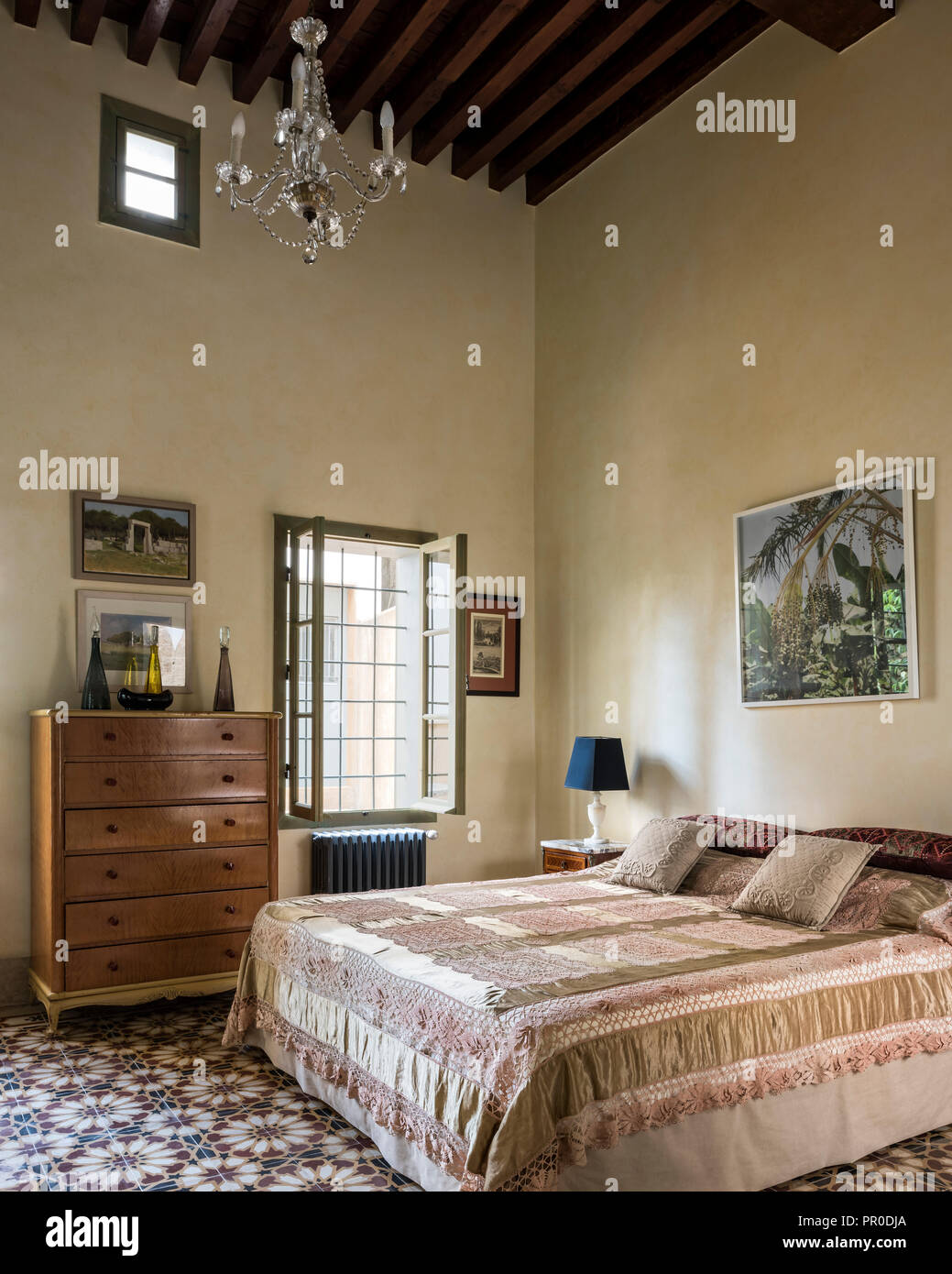 High Ceilings Keep The Rooms Cool In Hot Summers Old