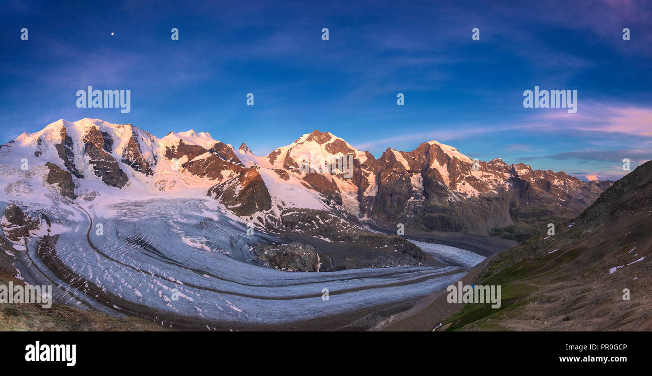 Panoramic view of Vedret Pers Glacier at sunrise, Diavolezza Refuge, Bernina Pass, Engadine, Graubunden, Switzerland, Europe Stock Photo