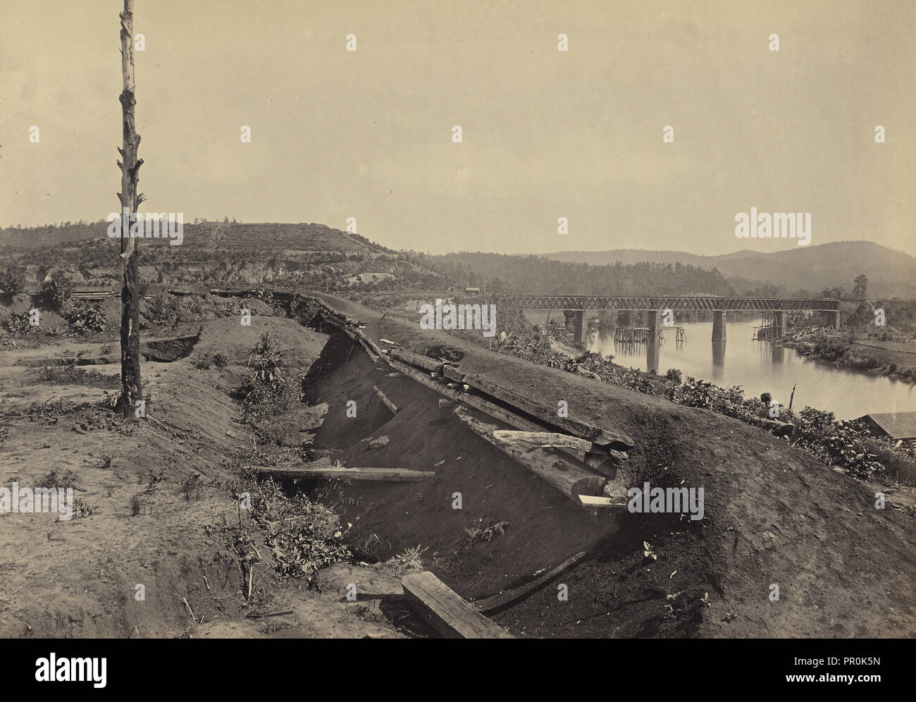 Defenses of the Etawah Bridge; George N. Barnard, American, 1819 - 1902, New York, United States; negative about 1865; print Stock Photo