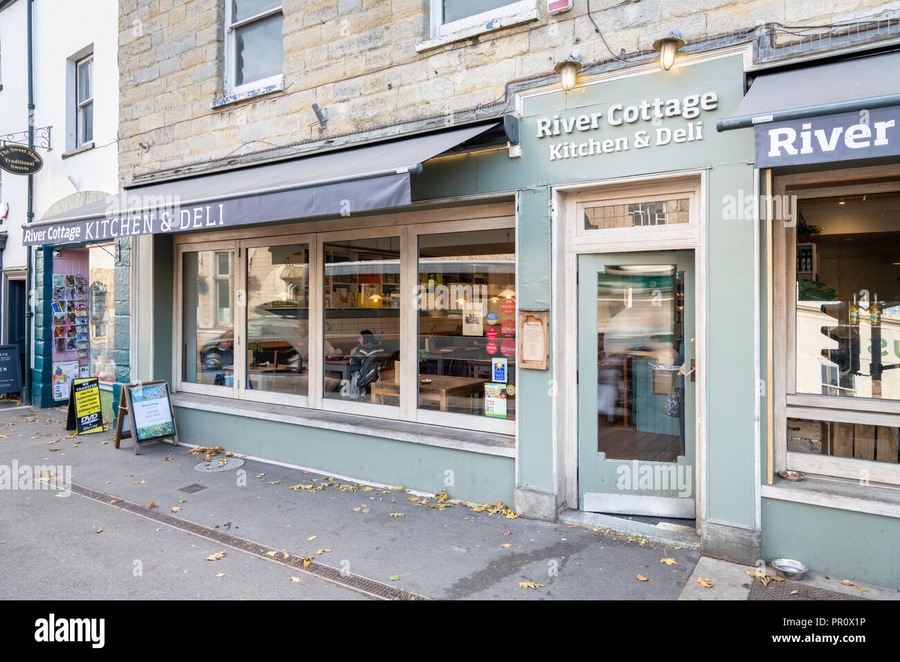 Hugh FearnleyWhittingstall's The River Cottage Kitchen and Deli, Axminster Dorset UK Stock