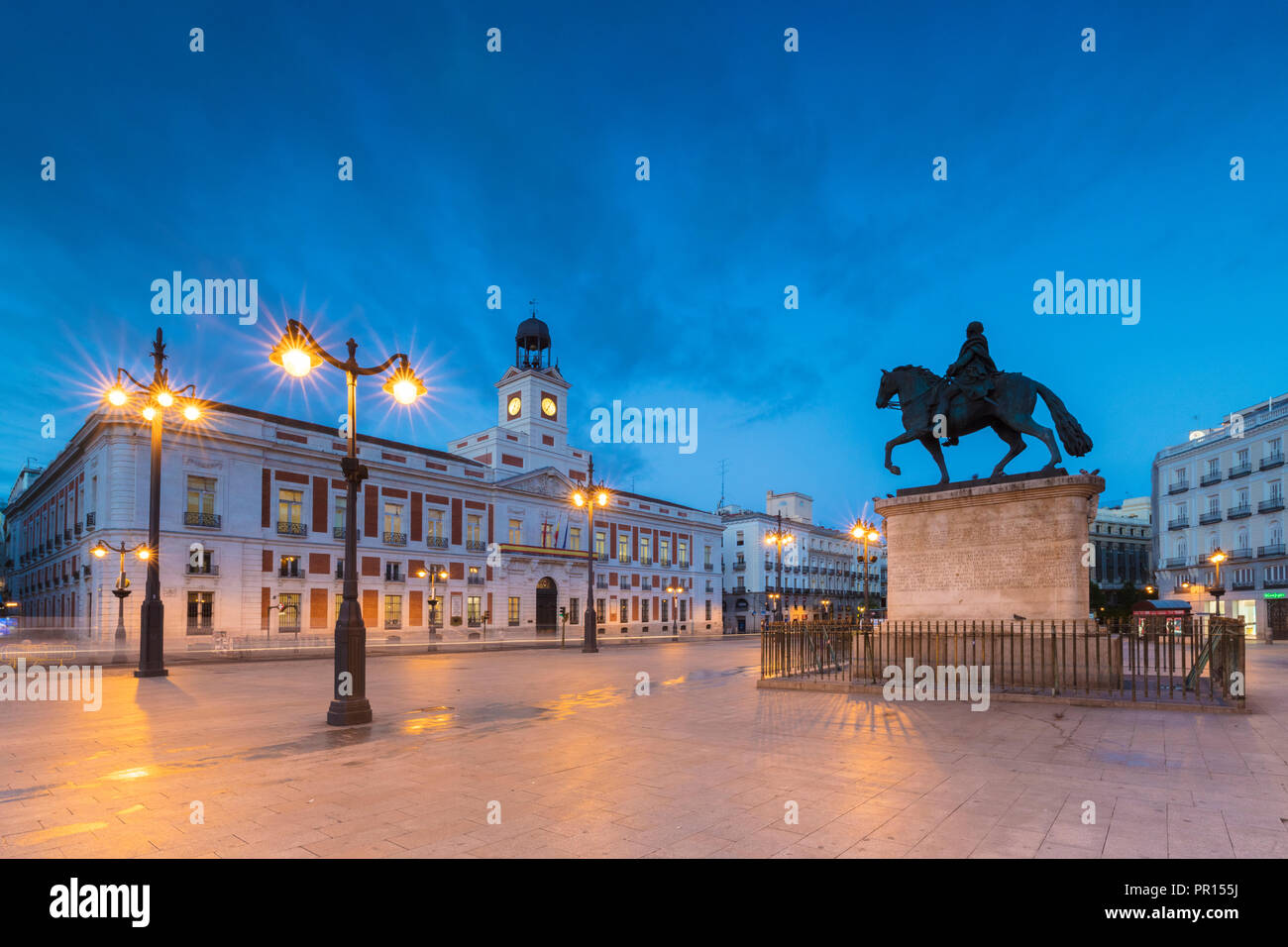 Real Casa de Correos, (Royal House of the Post Office), Plaza de la ...