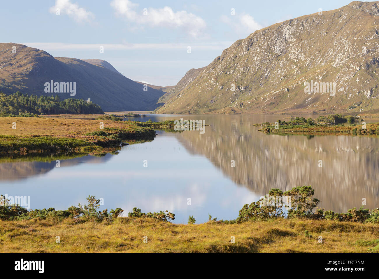 Lough Beagh in Glenveagh National Park, Donegal, Republic of Ireland, Europe Stock Photo