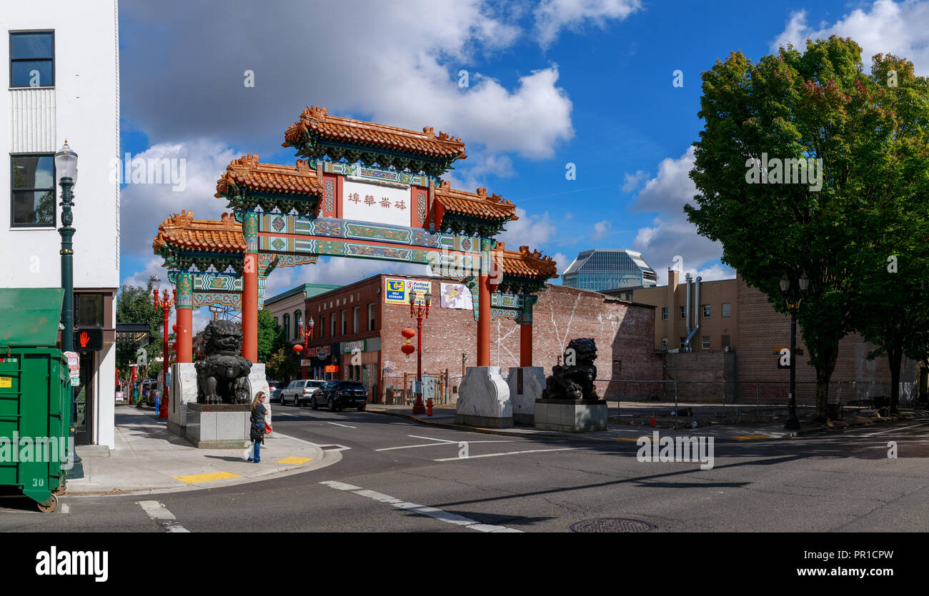 Portland, Oregon - Sep 21, 2018 : The ornate entrance to the Chinatown area of Portland, Oregon on Burnside Street Stock Photo