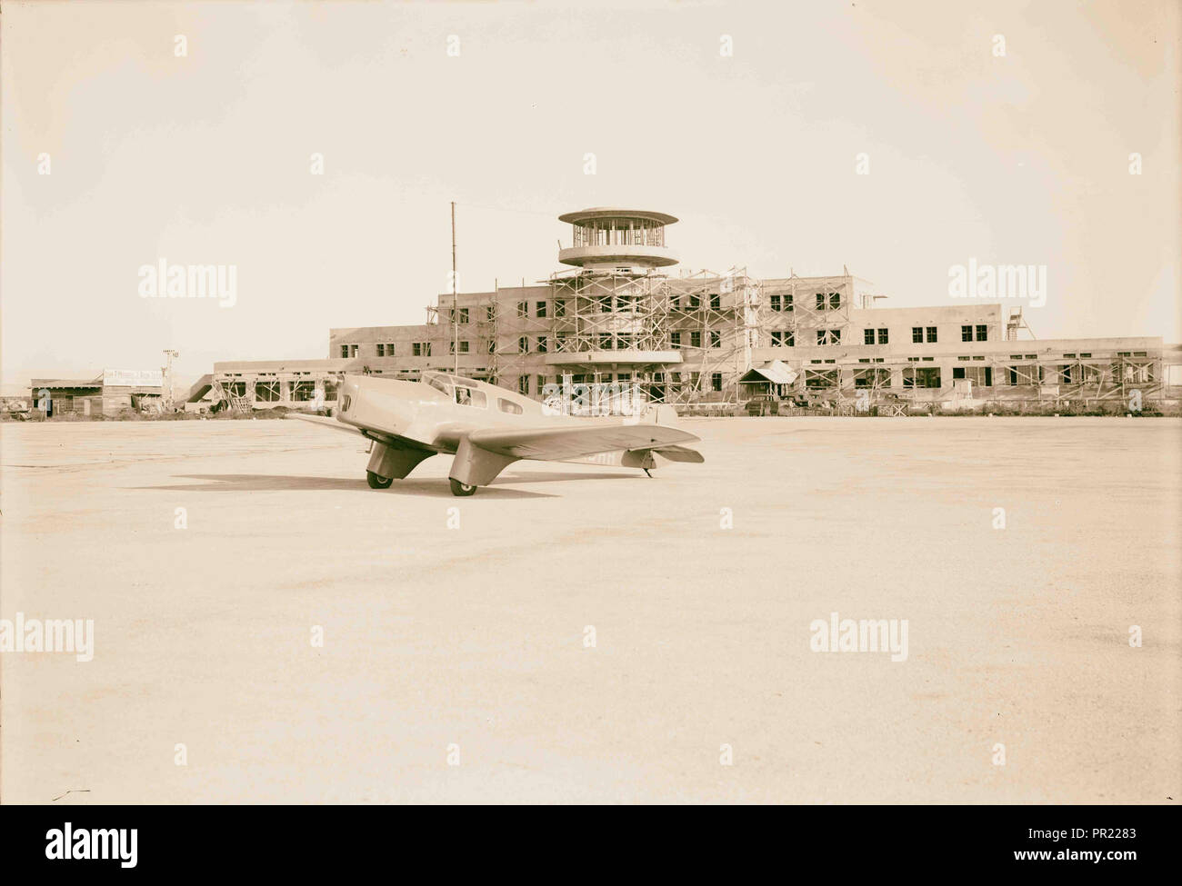 https://c8.alamy.com/comp/PR2283/lydda-airport-airport-building-in-construction-1934-israel-lod-PR2283.jpg