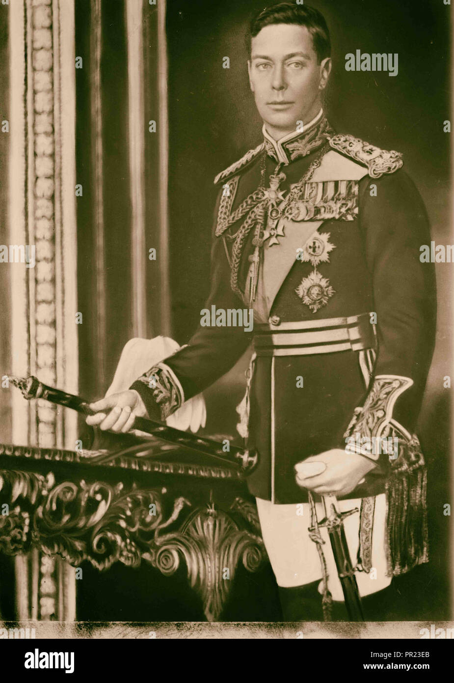 H.M. King George VI of England 1940 Stock Photo - Alamy