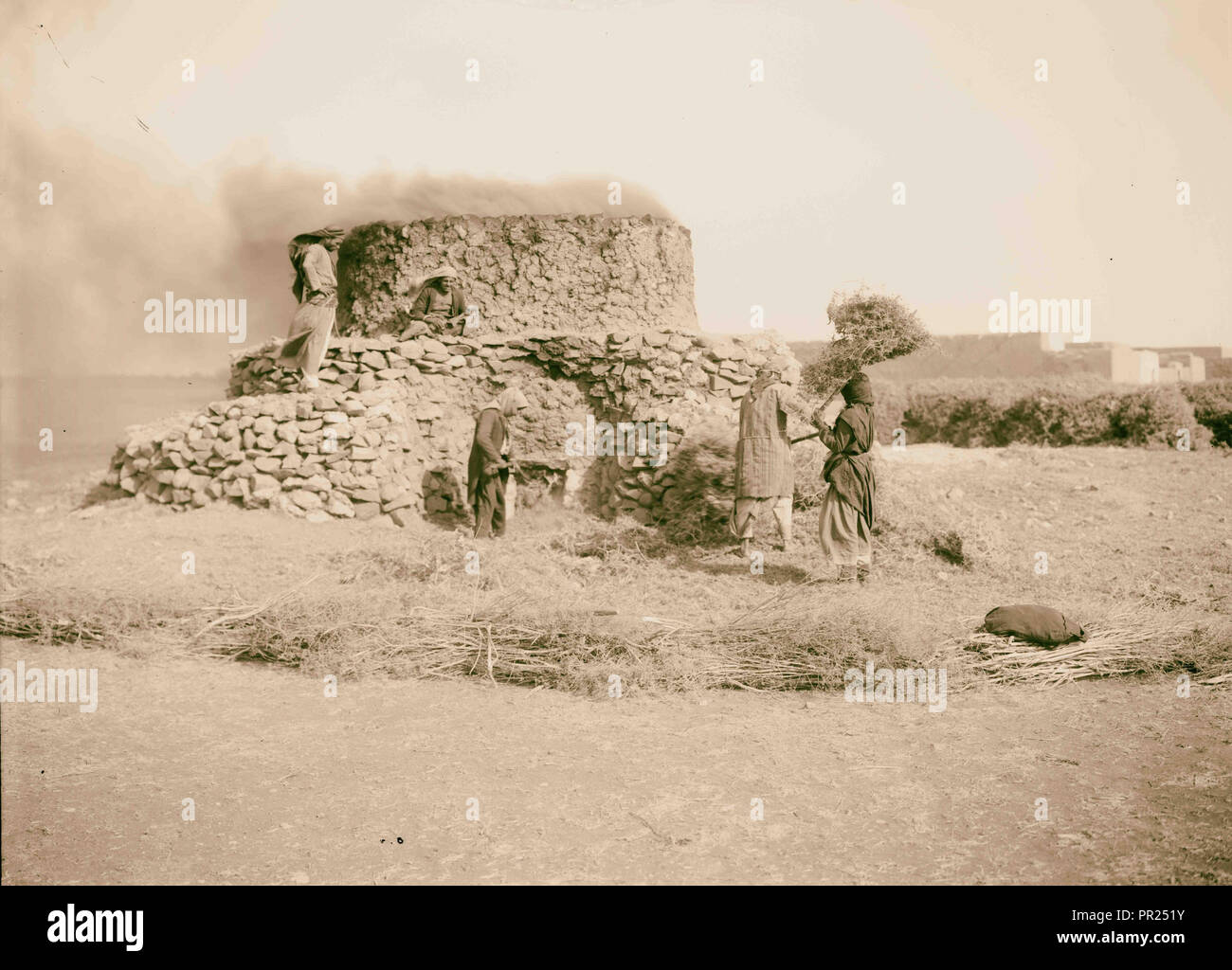 Limestone Kiln Stock Photos & Limestone Kiln Stock Images Alamy