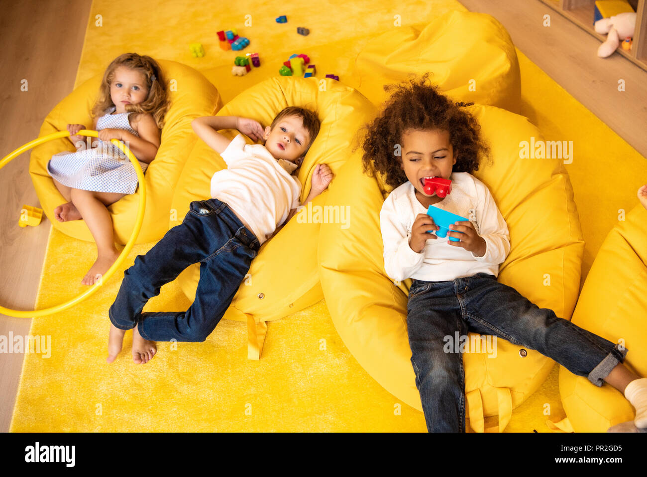 Bean bag chairs hi-res stock photography and images - Alamy